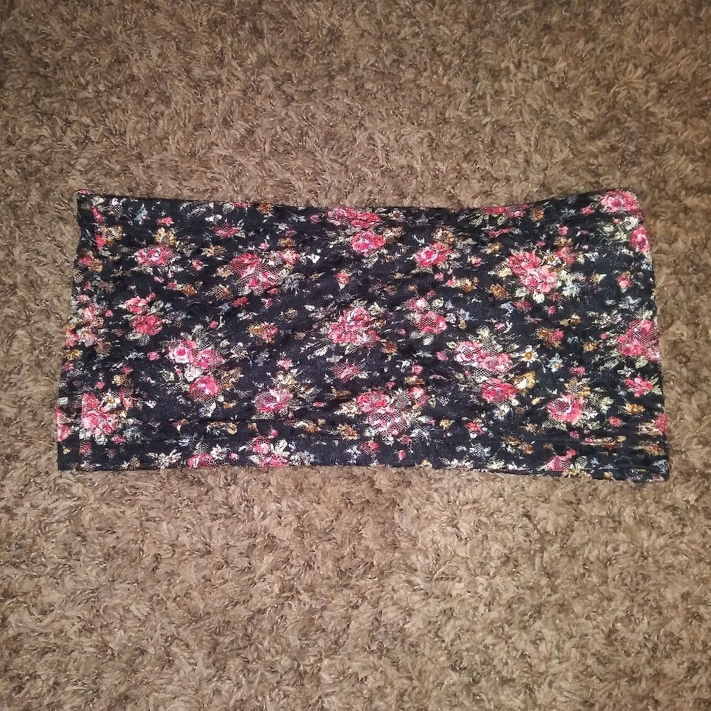Floral bandoo